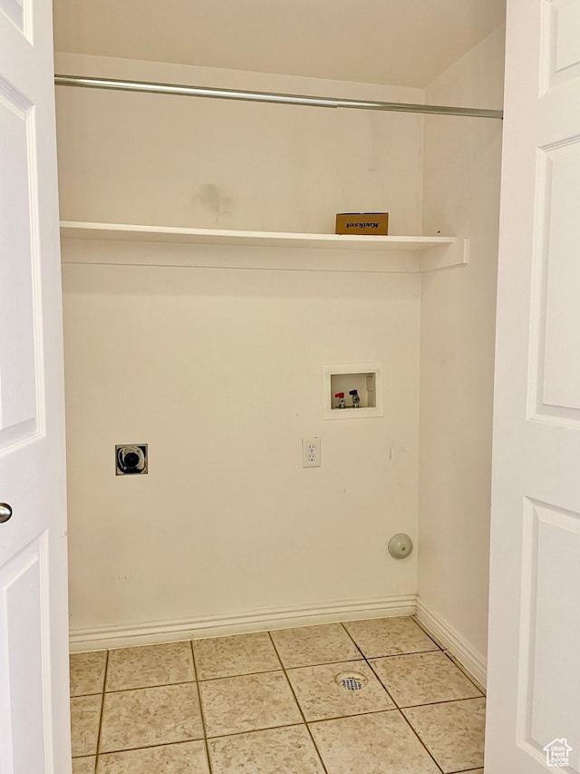 652 W 800 N Unit 112, Clinton, UT 84015 - washroom featuring washer hookup, hookup for an electric dryer, baseboards, and light tile patterned floors