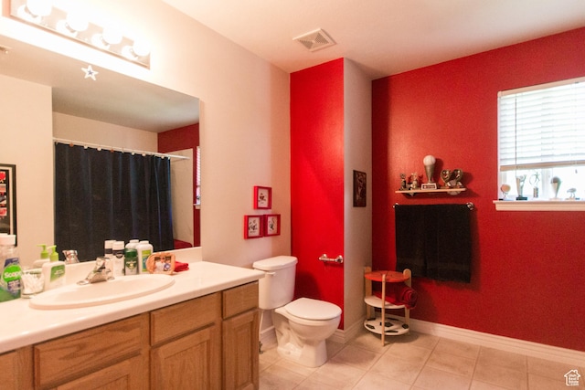 274 E Park Knoll Cir, Sandy, UT 84070 - full bath with vanity, toilet, tile patterned floors, curtained shower, and baseboards