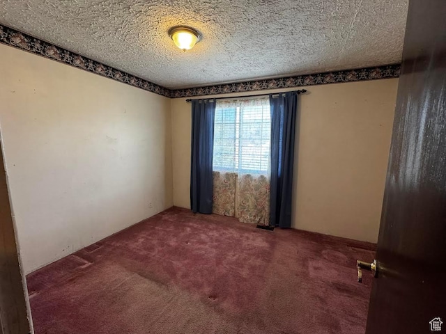 635 N Chimesview Cir E, Tooele, UT 84074 - unfurnished room with carpet and a textured ceiling