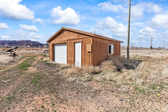 1725 N State St, Sigurd, UT 84657 - view of outbuilding featuring a mountain view