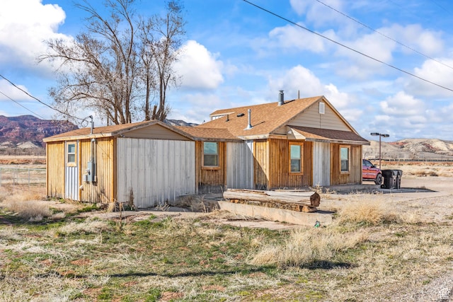 1725 N State St, Sigurd, UT 84657 - rear view of property with a mountain view