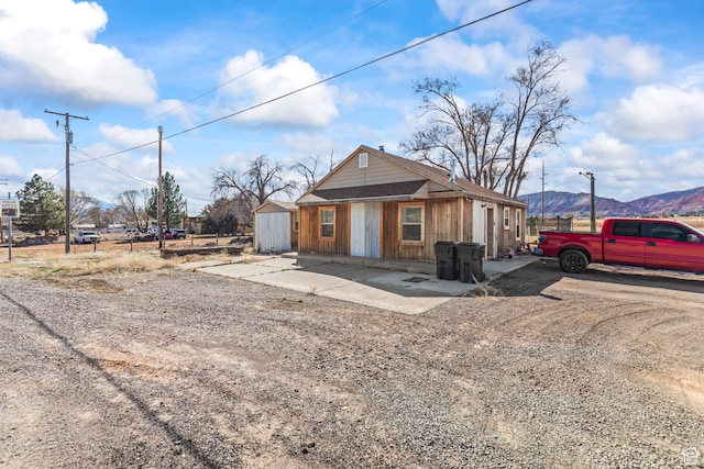 1725 N State St, Sigurd, UT 84657 - view of front of property with a mountain view