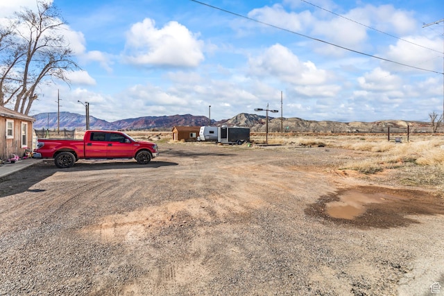 1725 N State St, Sigurd, UT 84657 - view of yard with a mountain view