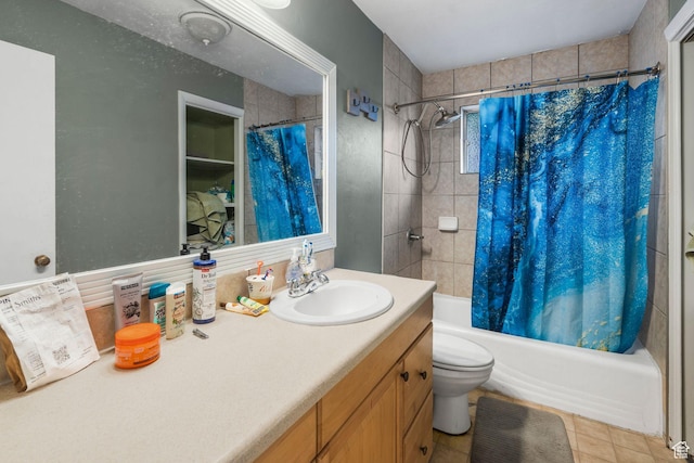 16 N 200 E, Cedar City, UT 84720 - full bathroom featuring vanity, shower / bath combination with curtain, toilet, and tile patterned flooring