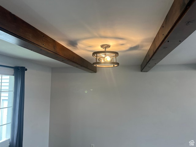 2717 S Orchard Dr, Bountiful, UT 84010 - detailed view of beamed ceiling