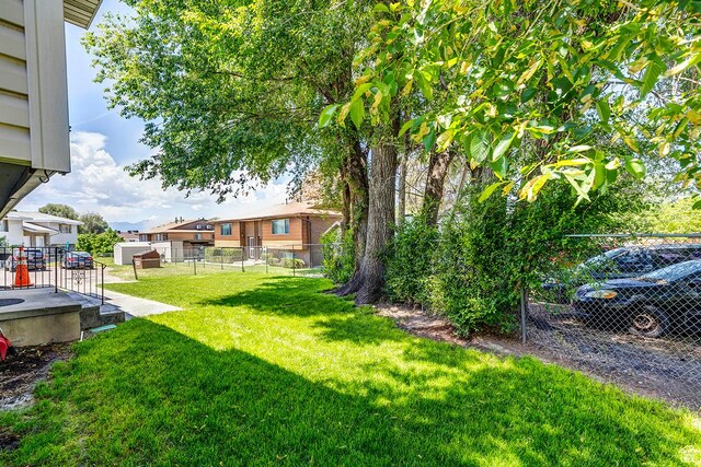 174 W Foxbridge Dr S, Midvale, UT 84047 - view of yard