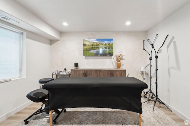 1006 W Firelock Way S, Bluffdale, UT 84065 - workout room featuring light wood-type flooring, recessed lighting, and baseboards