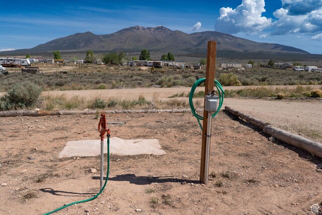 16 E Pearly Ln, La Sal, UT 84530 - view of mountain backdrop with rural landscape