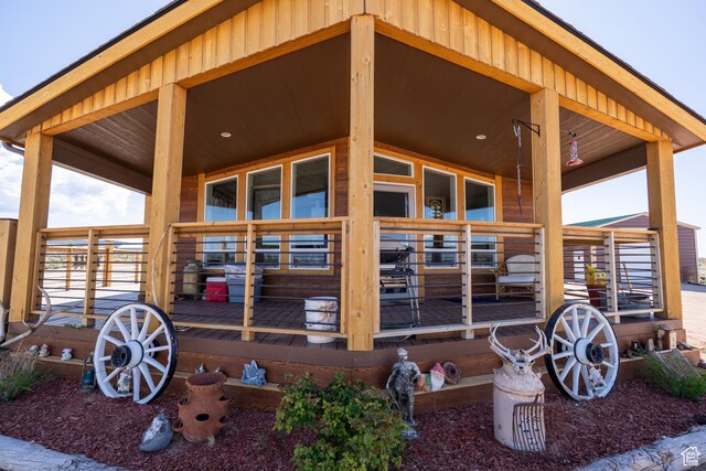16 E Pearly Ln, La Sal, UT 84530 - view of back of property