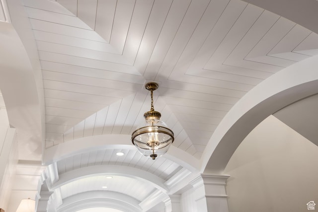 2590 E Olympus Dr, Holladay, UT 84124 - detailed view of arched walkways and ornate columns