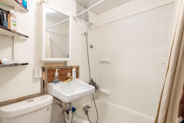 237 S 1100 E, Salt Lake City, UT 84102 - bathroom with shower / bath combo with shower curtain, toilet, a sink, and a textured wall