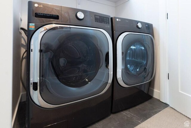 12852 N Belaview Way, Hideout, UT 84036 - laundry room featuring washer and clothes dryer