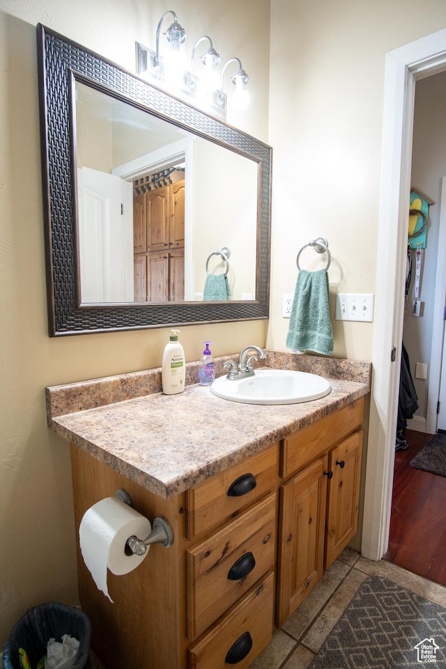 286 E 850 N, Richfield, UT 84701 - bathroom with vanity and tile patterned floors