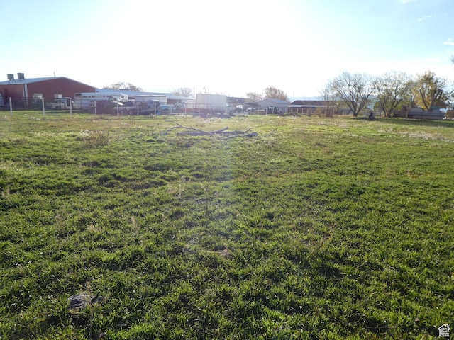 8260 N Mountain View Rd, Lake Point, UT 84074