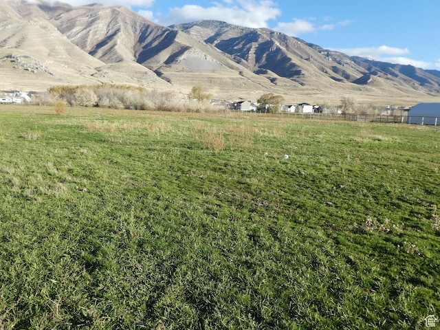 8260 N Mountain View Rd, Lake Point, UT 84074