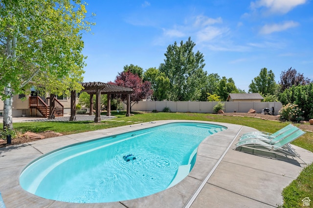 2167 W 2200 S, Syracuse, UT 84075 - view of pool featuring a pergola and a patio area