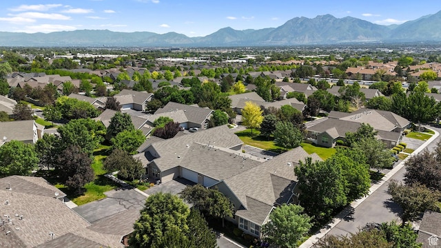 2082 W Jordan Villa Dr, West Jordan, UT 84088 - aerial view of residential area featuring mountains