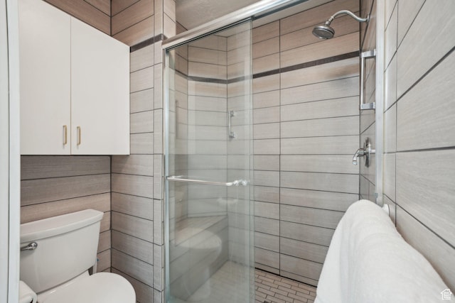 2082 W Jordan Villa Dr, West Jordan, UT 84088 - full bathroom with a stall shower and toilet