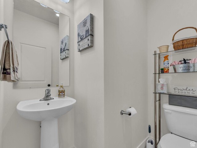 4423 E Longleaf Ln, Eagle Mountain, UT 84005 - bathroom with toilet