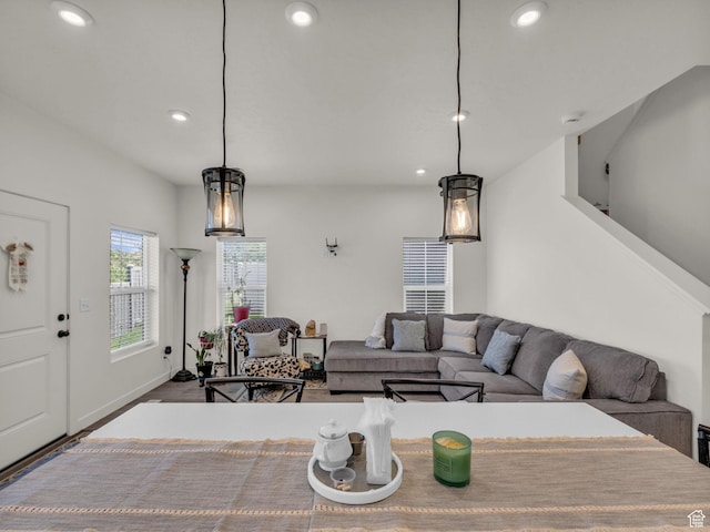 4423 E Longleaf Ln, Eagle Mountain, UT 84005 - living area featuring recessed lighting