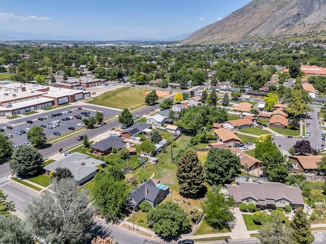 831 E Hillcrest Dr, Springville, UT 84663 - aerial perspective of suburban area featuring a mountain backdrop