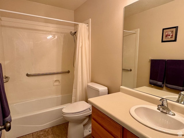 445 Topaz Blvd Unit 10, Delta, UT 84624 - full bath with shower / tub combo with curtain, vanity, and toilet