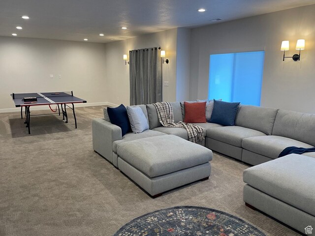 858 N Pinehurst Dr, Midway, UT 84049 - carpeted living room featuring recessed lighting and baseboards