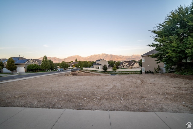 11029 S Hampton Way Unit 156, South Jordan, UT 84009 - photo 2