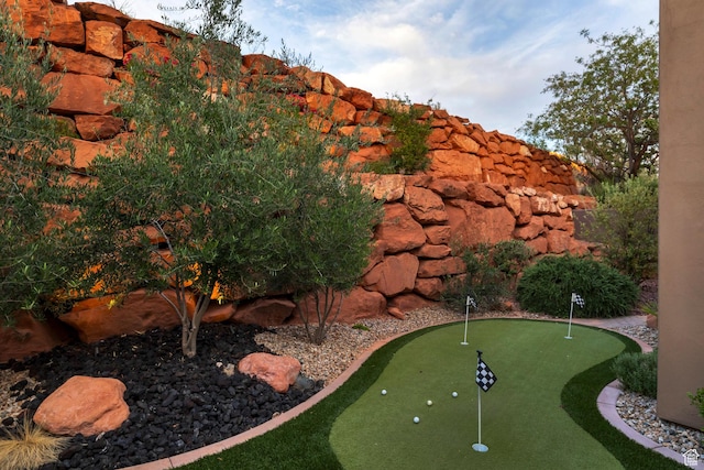 3052 N Snow Canyon Pwky Unit 168, St George, UT 84770 - view of property's community featuring a putting green