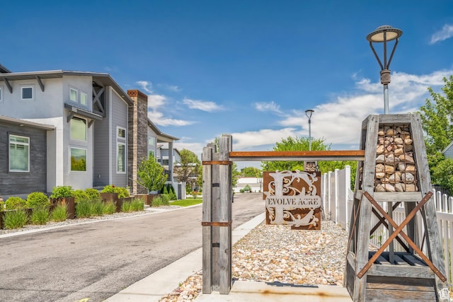 1186 W Marinwood Ave, Murray, UT 84123 - view of street with street lights