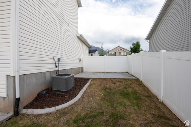 182 W Braeburn Ln, Santaquin, UT 84655 - view of yard with central air condition unit and a patio