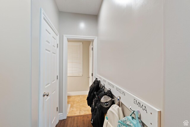 117 S 200 E, Kaysville, UT 84037 - hall featuring dark wood-style floors