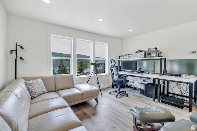 1474 E Rock View Ct, Kamas, UT 84036 - home office featuring wood finished floors, recessed lighting, and baseboards