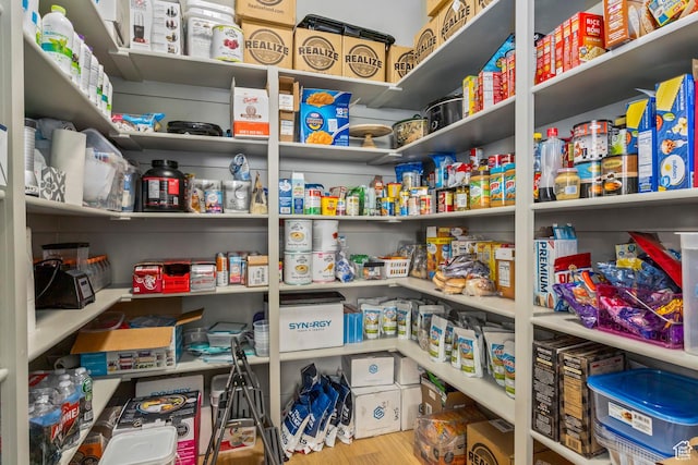 6653 W Dry Creek Ln, Highland, UT 84003 - view of pantry