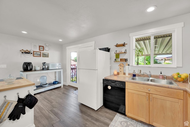 648 W 2200 N, Clinton, UT 84015 - kitchen with white appliances, a sink, light brown cabinetry, light wood-style flooring, and light countertops