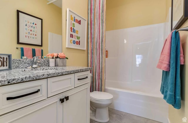 1028 N 1420 W Unit 31, Pleasant Grove, UT 84062 - full bath featuring vanity, toilet, and shower / tub combo with curtain