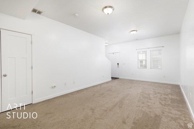 671 E 330 N, Vineyard, UT 84059 - carpeted empty room featuring baseboards and a smoke detector