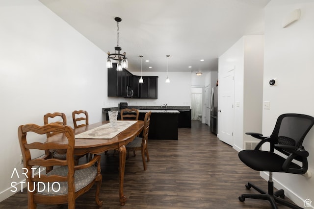 671 E 330 N, Vineyard, UT 84059 - dining area featuring recessed lighting, dark wood-type flooring, and baseboards
