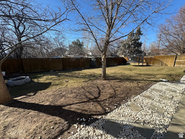 4288 S Shirley Ln, Holladay, UT 84124 - view of yard featuring a trampoline