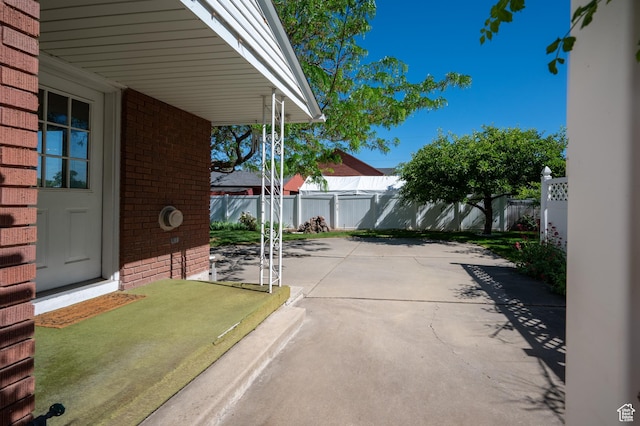 95 E 1400 S, Bountiful, UT 84010 - fenced backyard featuring a patio area