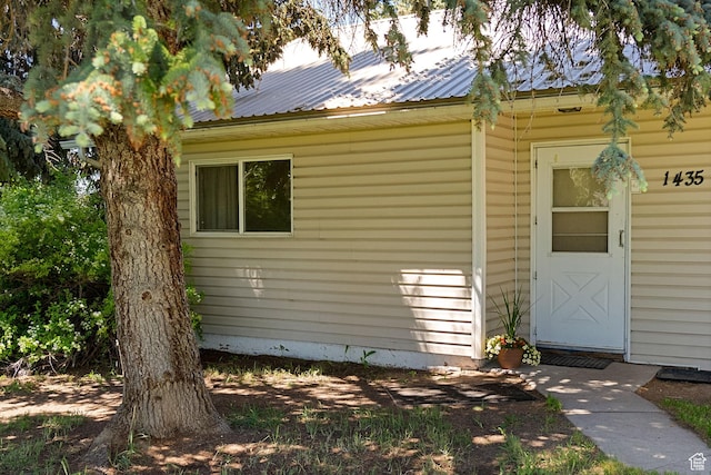 1435 W 600 S, Logan, UT 84321 - view of side of home with metal roof