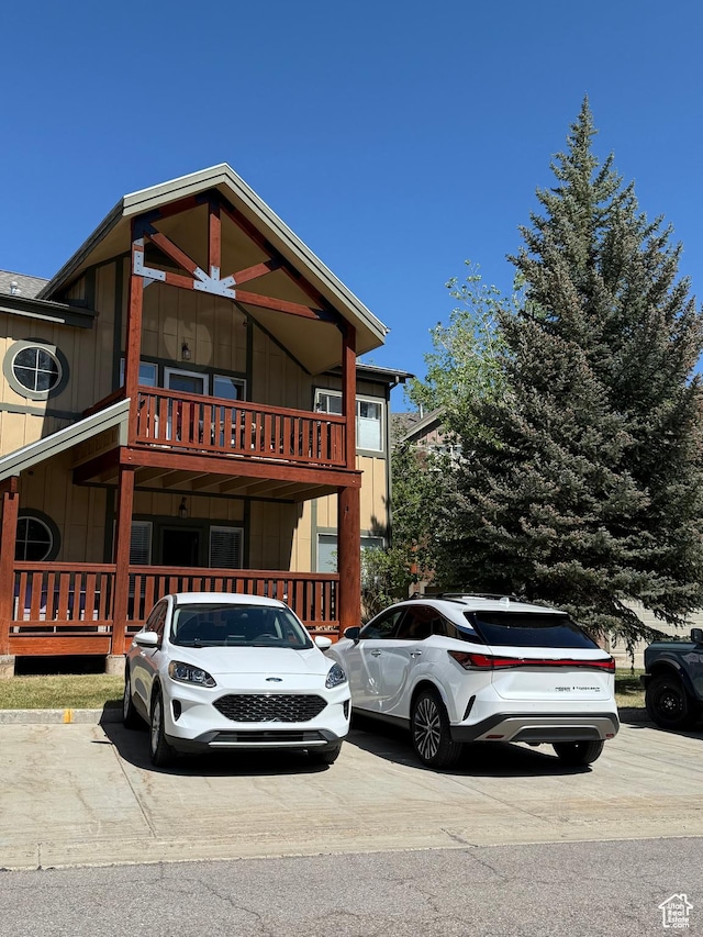 5420 N Bobsled Blvd Unit 202, Park City, UT 84098 - view of front facade featuring a balcony