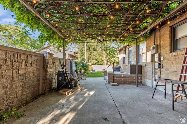 42 W 200 S, Spanish Fork, UT 84660 - view of patio with a pergola