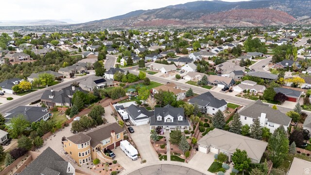 2271 W Crestview Cir, Cedar City, UT 84720 - aerial view of residential area with mountains