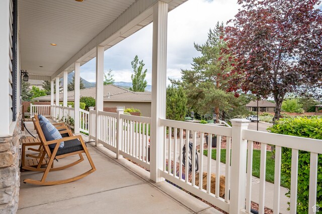 2271 W Crestview Cir, Cedar City, UT 84720 - view of covered porch