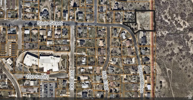 13 Sunset Dr, Farmington, UT 84025