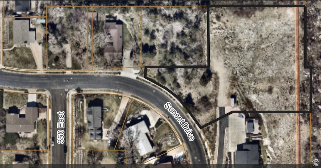 13 Sunset Dr, Farmington, UT 84025