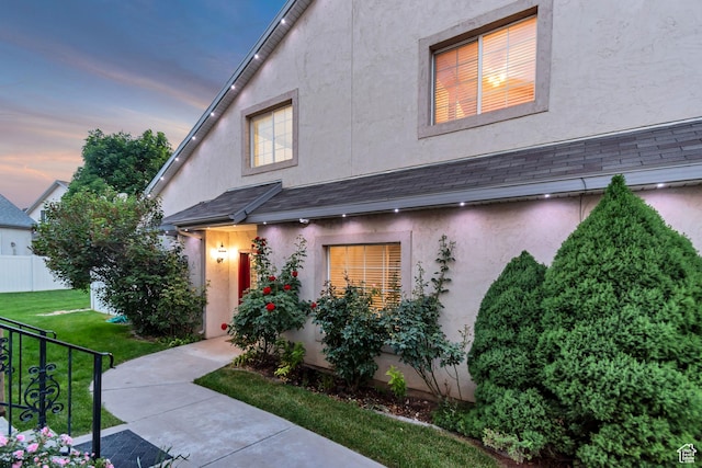 3094 E Somerset Dr, Spanish Fork, UT 84660 - view of front of home featuring stucco siding