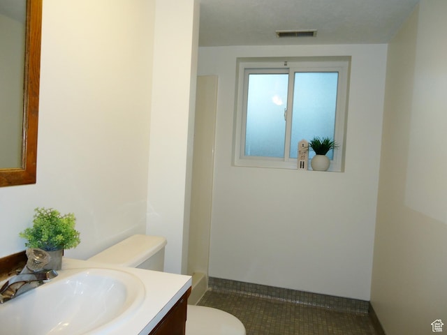 783 N Highland Blvd, Brigham City, UT 84302 - full bath with toilet and vanity