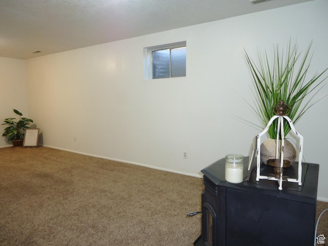 783 N Highland Blvd, Brigham City, UT 84302 - living area featuring carpet and baseboards